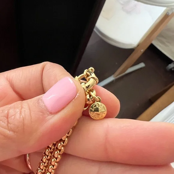 Gold and white beaded double tassel necklace - Picture 3 of 4